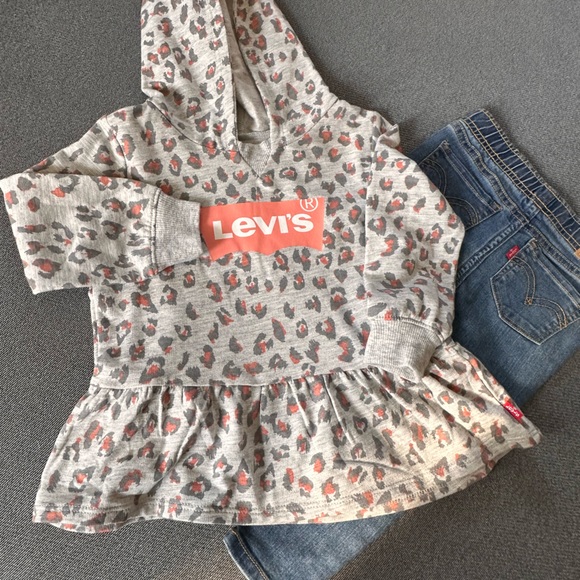 Levis little Girl Jeans and Top Set new 18 month - Picture 2 of 9